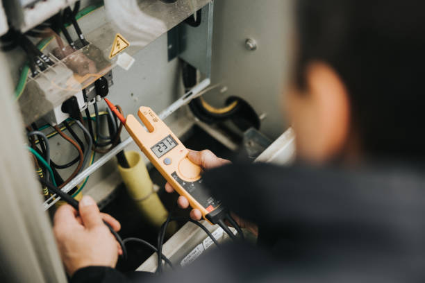 Best Local Electrician Companies  in Apple Valley, CA